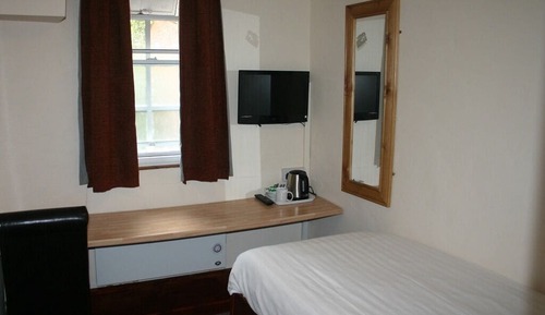 Habitación individual, baño privado