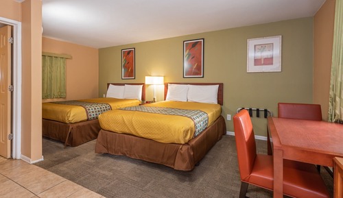Suite estudio Confort, 2 camas de matrimonio, no fumadores