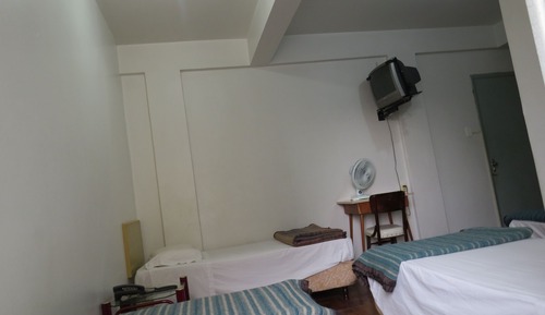 Habitación cuádruple económica