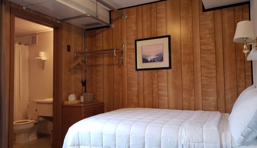 Suite estándar, varias camas, no fumadores, baño privado