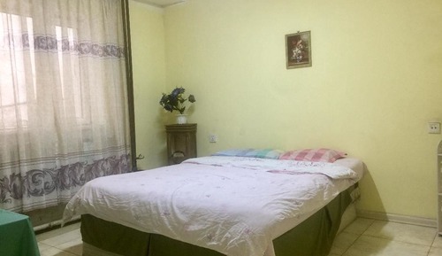 Habitación básica doble de uso individual, 1 cama individual grande, vistas al parque