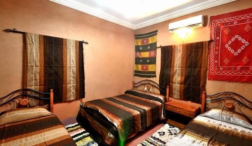 Habitación cuádruple estándar