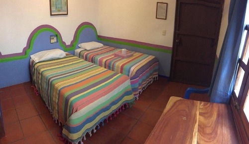Habitación básica, 2 camas individuales
