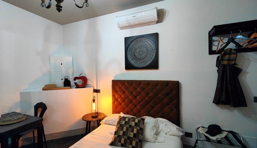 Apartamento (Tiny - French Bed)
