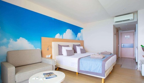 Habitación estándar con 2 camas individuales, vistas al mar