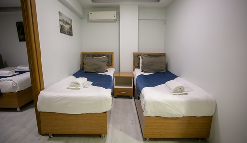 Apart Daire, 2 Yatak Odasi , Bodrum Kat (5 People)