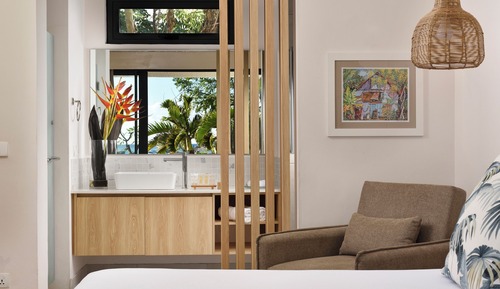 Two-Bedroom Suite with Terrace & Jacuzzi