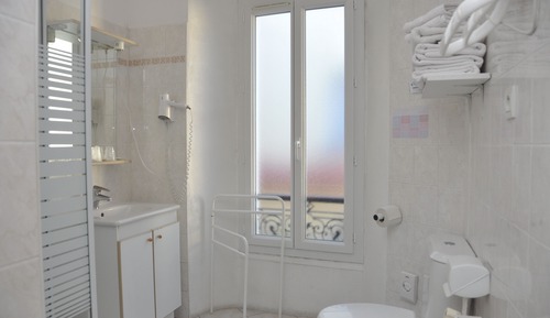 Habitación cuádruple estándar