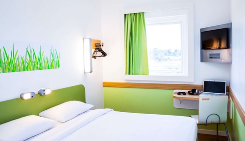 Habitación triple, varias camas