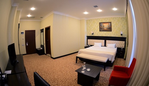 Habitación estándar con 1 cama doble o 2 individuales