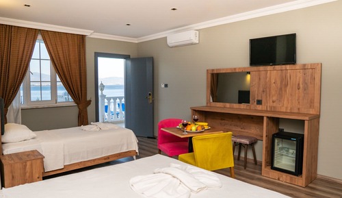 Habitación triple estándar, vistas al mar