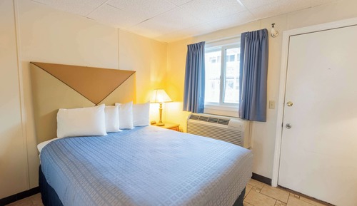 Habitación Deluxe, 2 camas de matrimonio (Two Queens Street View, 3rd Floor)