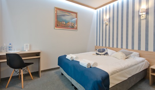 Habitación con 1 cama doble o 2 individuales