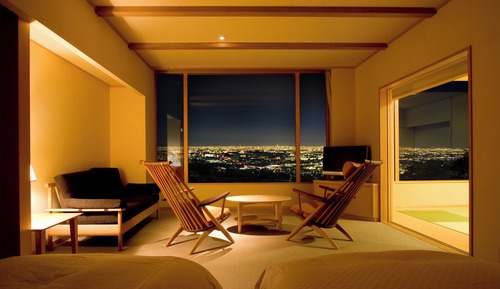 Habitación superior con 2 camas individuales, no fumadores, vistas a la ciudad