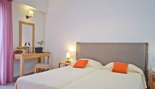 Habitación con 1 cama doble o 2 individuales