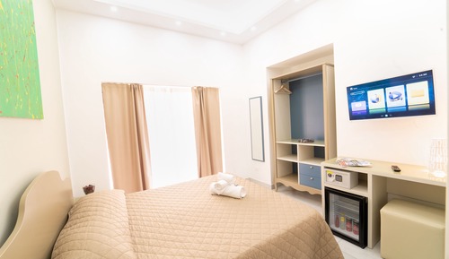 Habitación estándar, 1 cama de matrimonio, no fumadores, vistas al patio