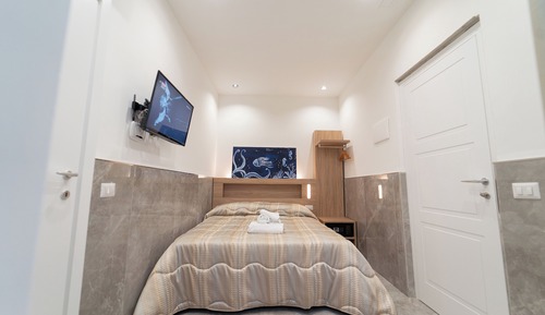 Habitación estándar, 1 habitación, baño privado, en edificio anexo (vico giardinetto 84)
