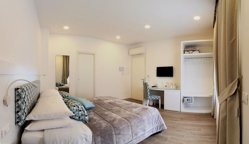 Habitación con 1 cama doble o 2 individuales