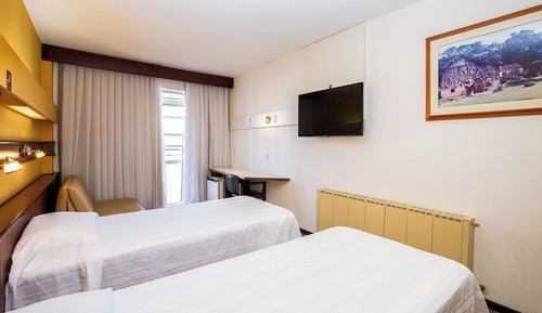 Habitación estándar con 2 camas individuales