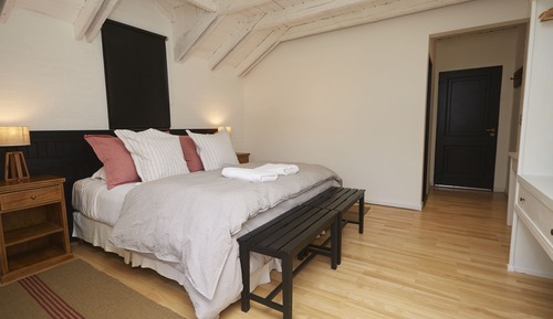 Habitación estándar con 1 cama doble o 2 individuales