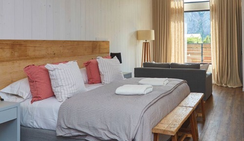Habitación Premium con 1 cama doble o 2 individuales