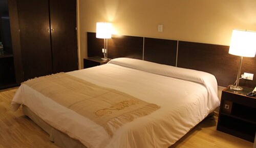 Habitación superior con 1 cama doble o 2 individuales
