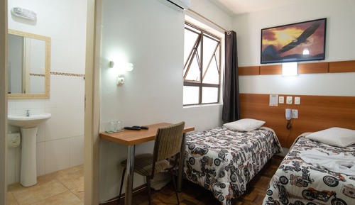 Habitación con 1 cama doble o 2 individuales