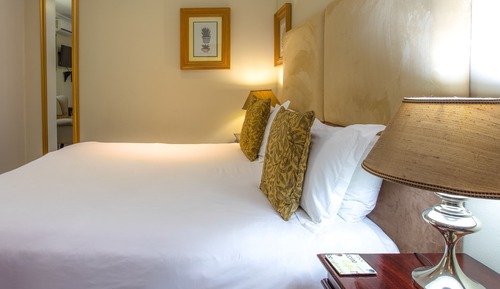 Habitación estándar con 1 cama doble o 2 individuales, 1 cama de matrimonio grande