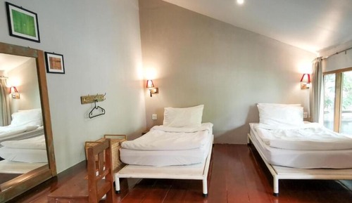 Habitación estándar con 2 camas individuales