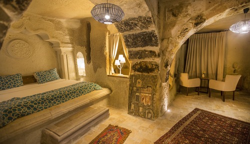 Grand Cave Suite