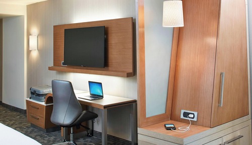 Suite, 1 cama de matrimonio grande con sofá cama (Hearing Accessible)