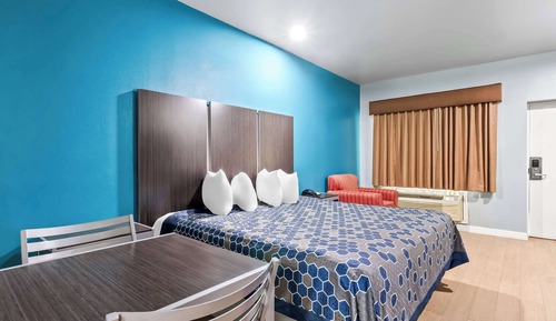 Habitación, 1 cama de matrimonio grande, no fumadores (Efficiency)