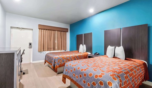 Habitación estándar, 2 camas dobles, no fumadores