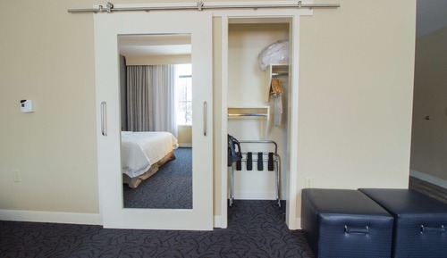 Habitación, 2 camas de matrimonio, accesible para personas con discapacidad, bañera