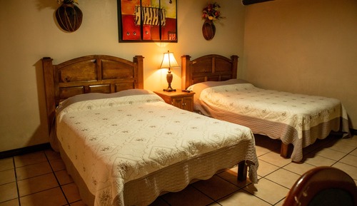 Habitación estándar doble, 2 camas dobles