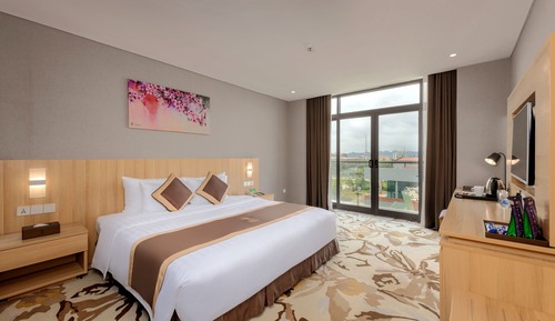 Habitación Premium doble (Premium Balcony King)