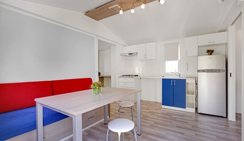 Casa móvil Deluxe, 2 habitaciones, accesible para personas con discapacidad