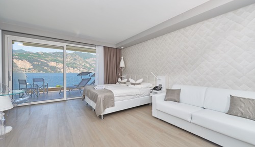 Suite estudio junior, vistas al lago