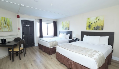 Habitación estándar, 2 camas de matrimonio, planta baja (Exterior Access Only)