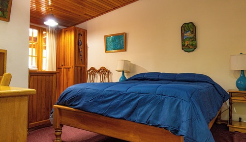 Habitación Deluxe, vistas al jardín (1 Double and 2 Singles)