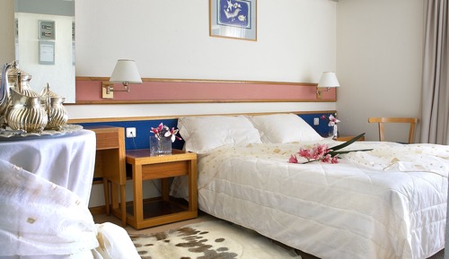 Habitación con 1 cama doble o 2 individuales