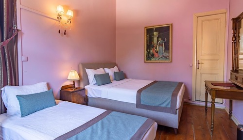 Habitación triple familiar, 1 habitación, no fumadores, vistas al jardín