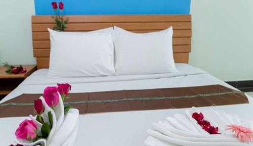 Habitación estándar doble, 1 cama de matrimonio grande, no fumadores, baño privado