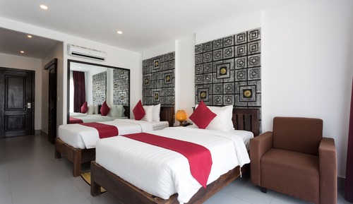Deluxe Twin Room Balcony
