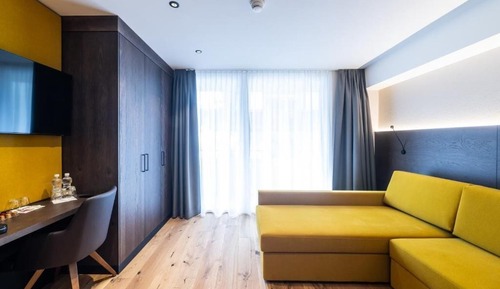 Suite, balcón