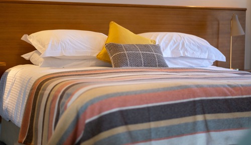 Habitación de lujo con 1 cama doble o 2 individuales
