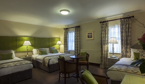 Suite, baño privado