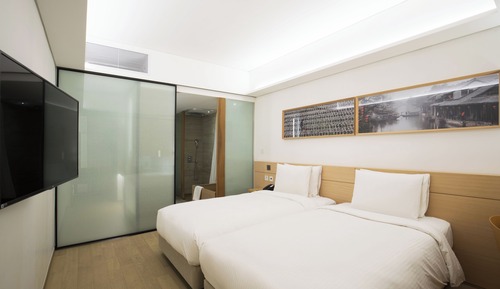 Habitación Deluxe con 2 camas individuales, 2 camas individuales (High Floor)