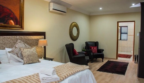Habitación Royal doble, 1 cama de matrimonio grande, no fumadores, vistas a la piscina