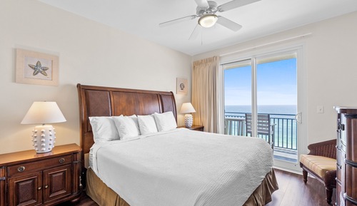 Apartamento, 3 habitaciones, vistas al mar (901)